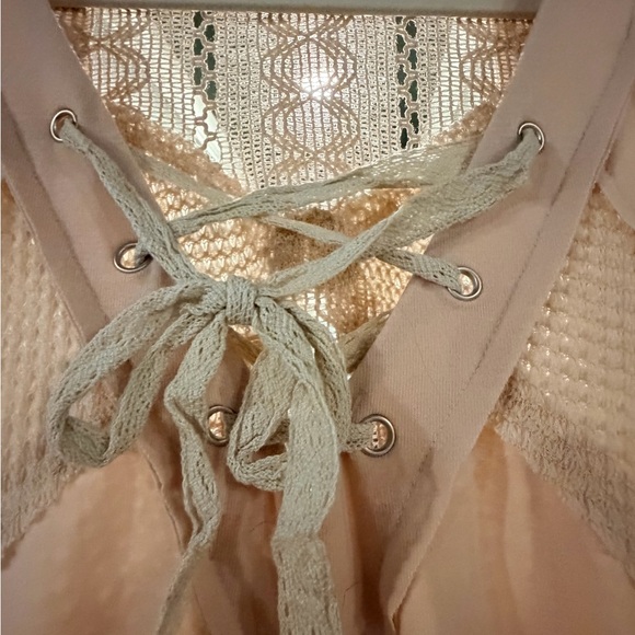 POL Lace-Up Beige Tank Top - Picture 5 of 6